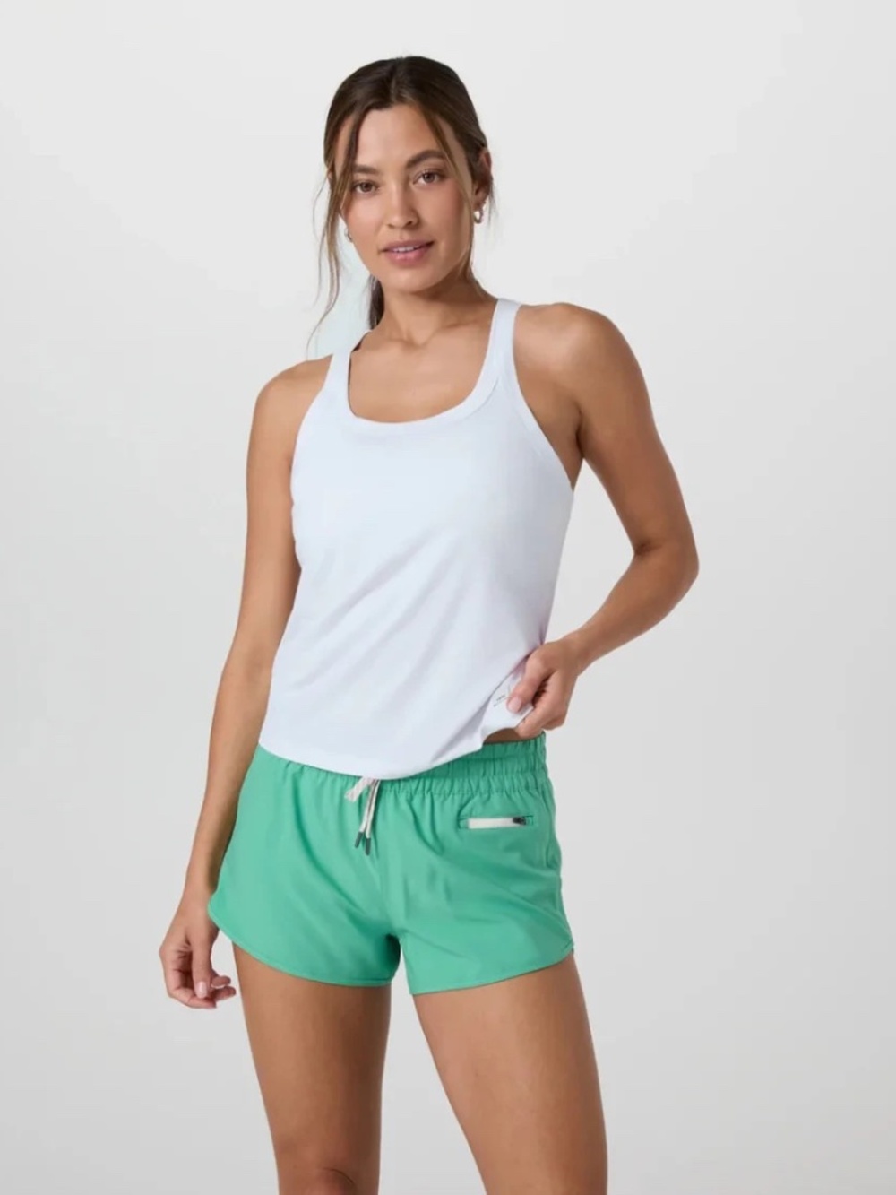 Unworn Vuori Women's VW 1208 Lux Paperback Tank Top in White